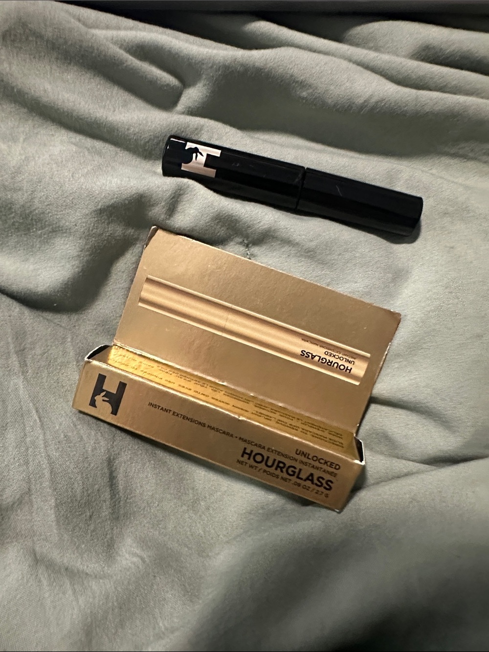 4/$15 Hourglass Unlocked Instant Extensions Mascara